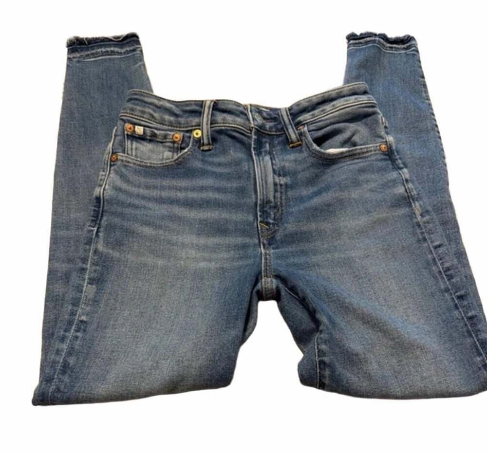 AE77 Super High-Rise Jeggings Blue Raw Hem Jeans